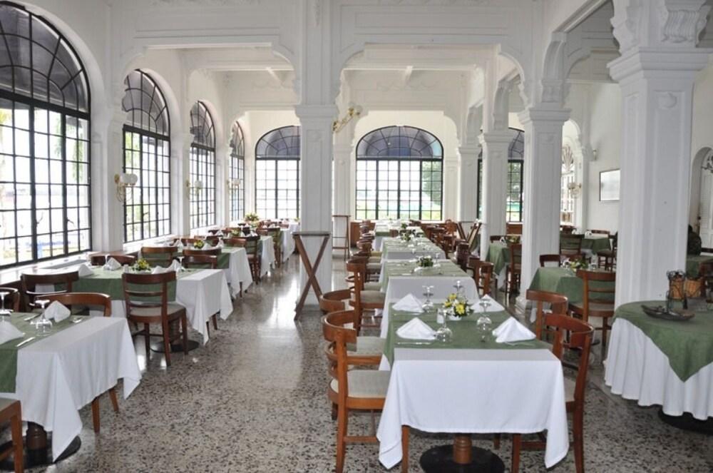 Hotel Tequendama Inn Estacion Buenaventura Exterior photo
